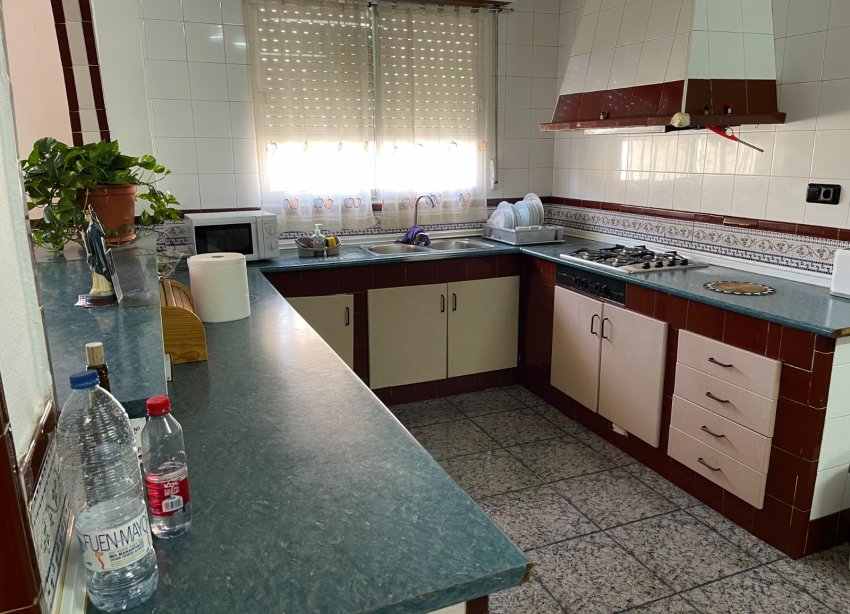 Resale - Villa / House - San Miguel de Salinas - Pueblo