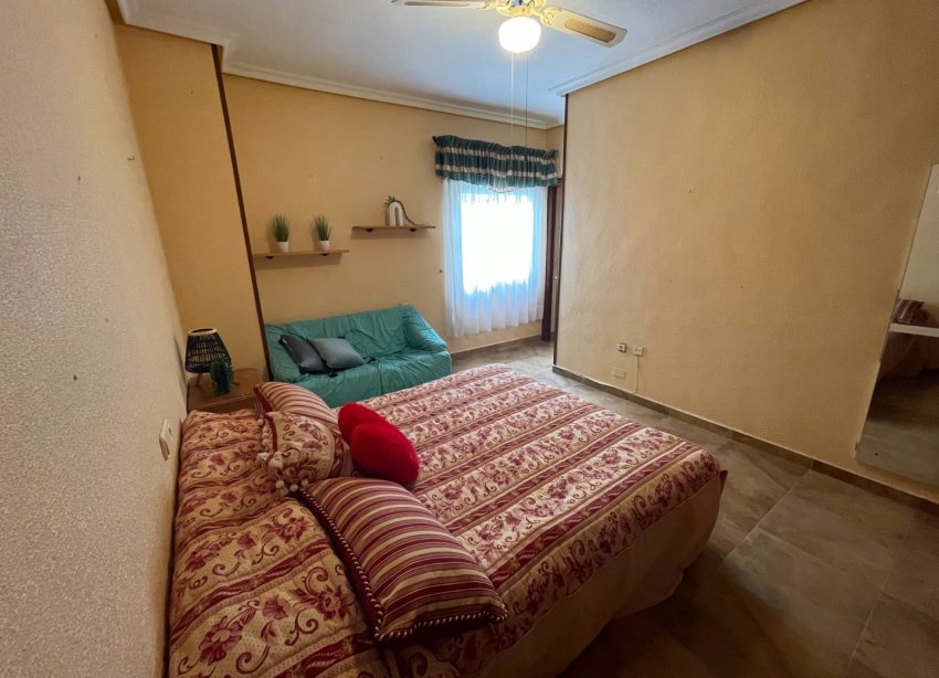 Resale - Villa / House - San Miguel de Salinas - Pueblo