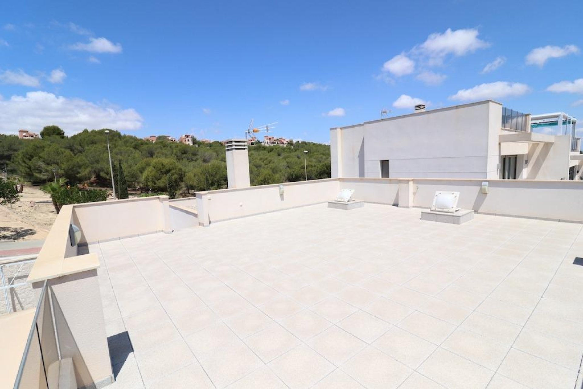 Resale - Villa / House - San Miguel de Salinas - Urbanizaciones