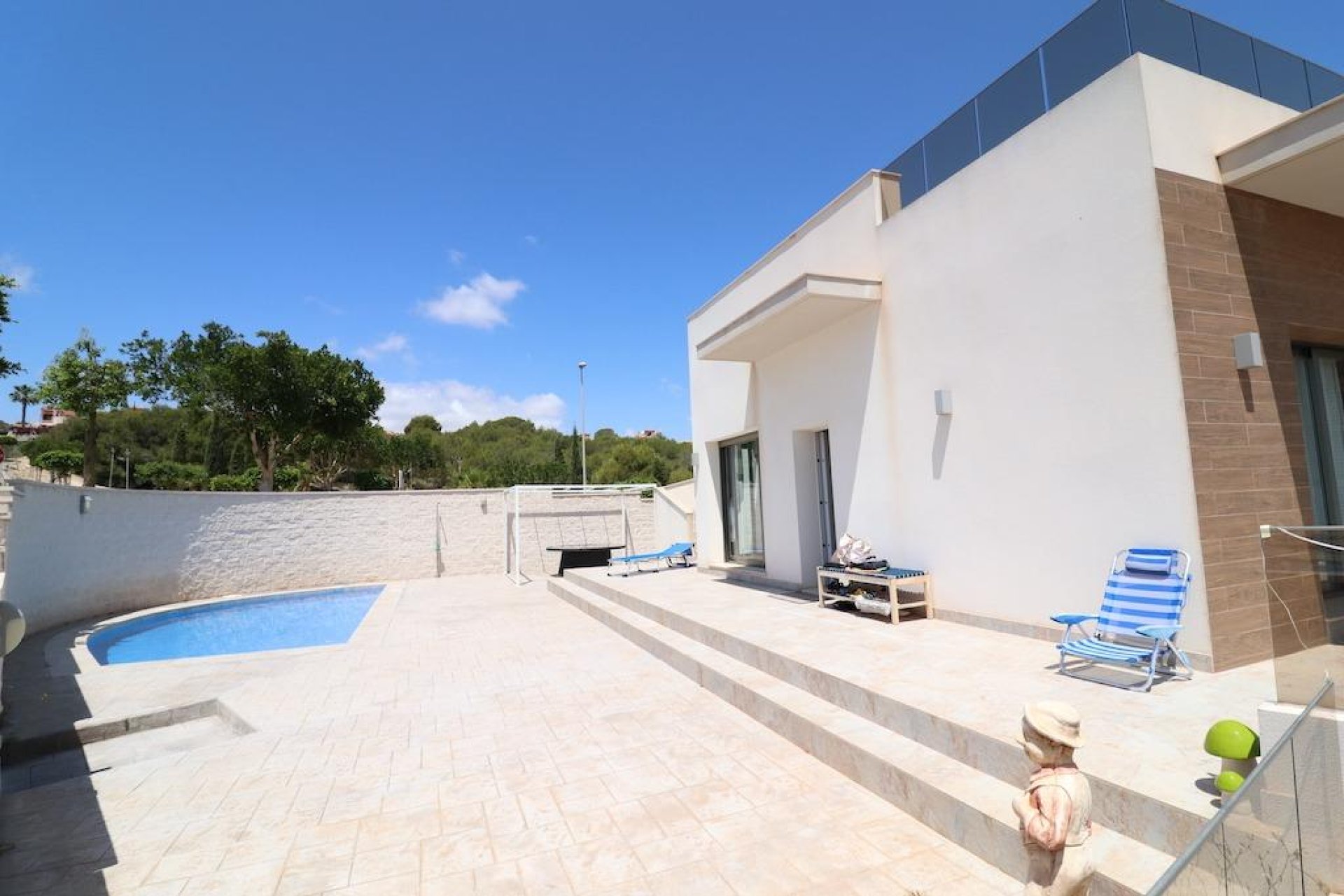 Resale - Villa / House - San Miguel de Salinas - Urbanizaciones