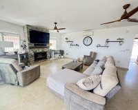 Resale - Villa / House - San Miguel de Salinas