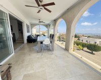 Resale - Villa / House - San Miguel de Salinas