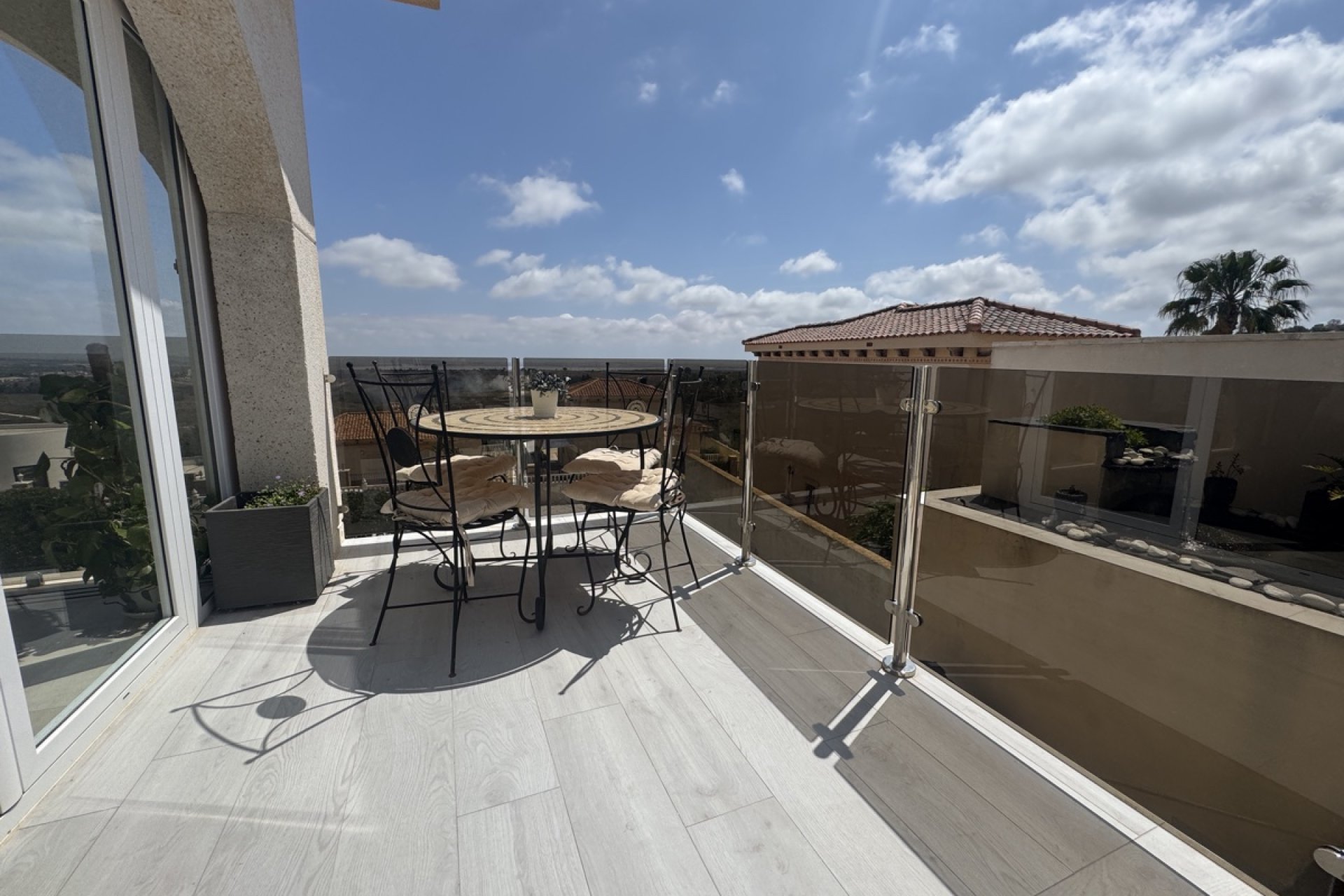 Resale - Villa / House - San Miguel de Salinas