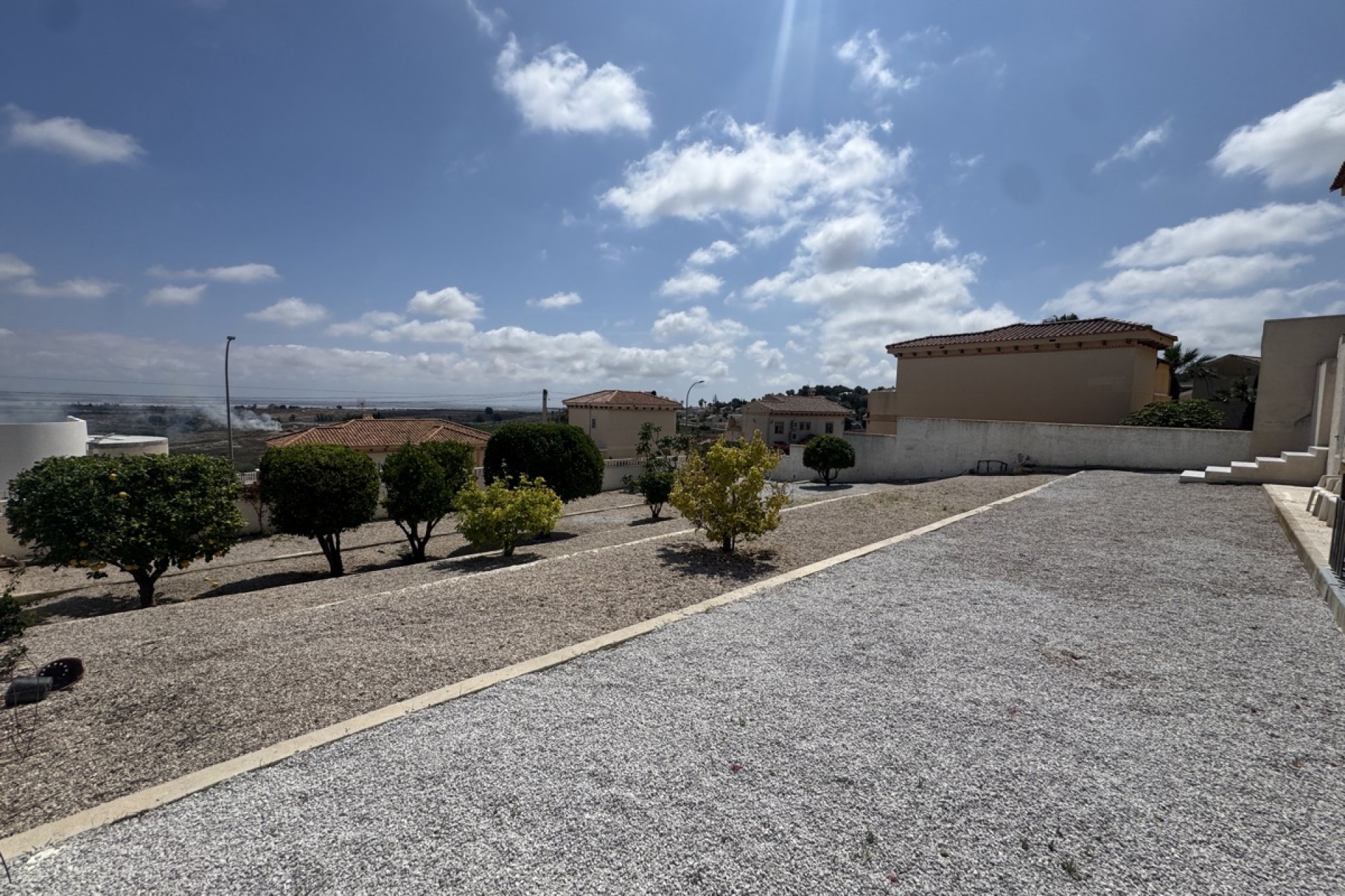 Resale - Villa / House - San Miguel de Salinas