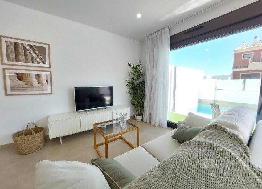 Resale - Villa / House - San Pedro del Pinatar - San Pedro De Pinatar
