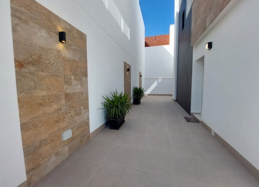 Resale - Villa / House - San Pedro del Pinatar - San Pedro De Pinatar