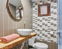 Resale - Villa / House - Santa Pola - El Poble Llevanti
