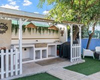 Resale - Villa / House - Santa Pola - El Poble Llevanti