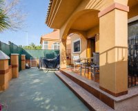 Resale - Villa / House - Torrevieja - Aguas Nuevas