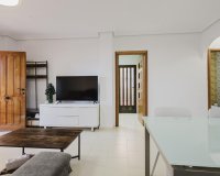 Resale - Villa / House - Torrevieja - Aguas Nuevas