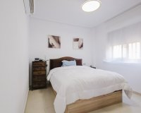 Resale - Villa / House - Torrevieja - Aguas Nuevas