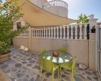 Resale - Villa / House - Torrevieja - Aguas Nuevas