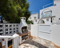 Resale - Villa / House - Torrevieja - Calas blanca