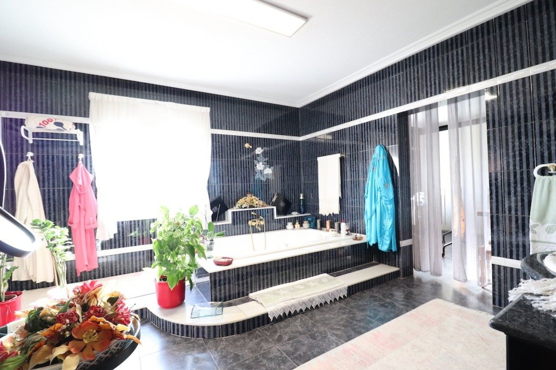 Resale - Villa / House - Torrevieja - El Chaparral
