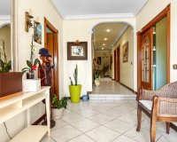Resale - Villa / House - Torrevieja - La Mata