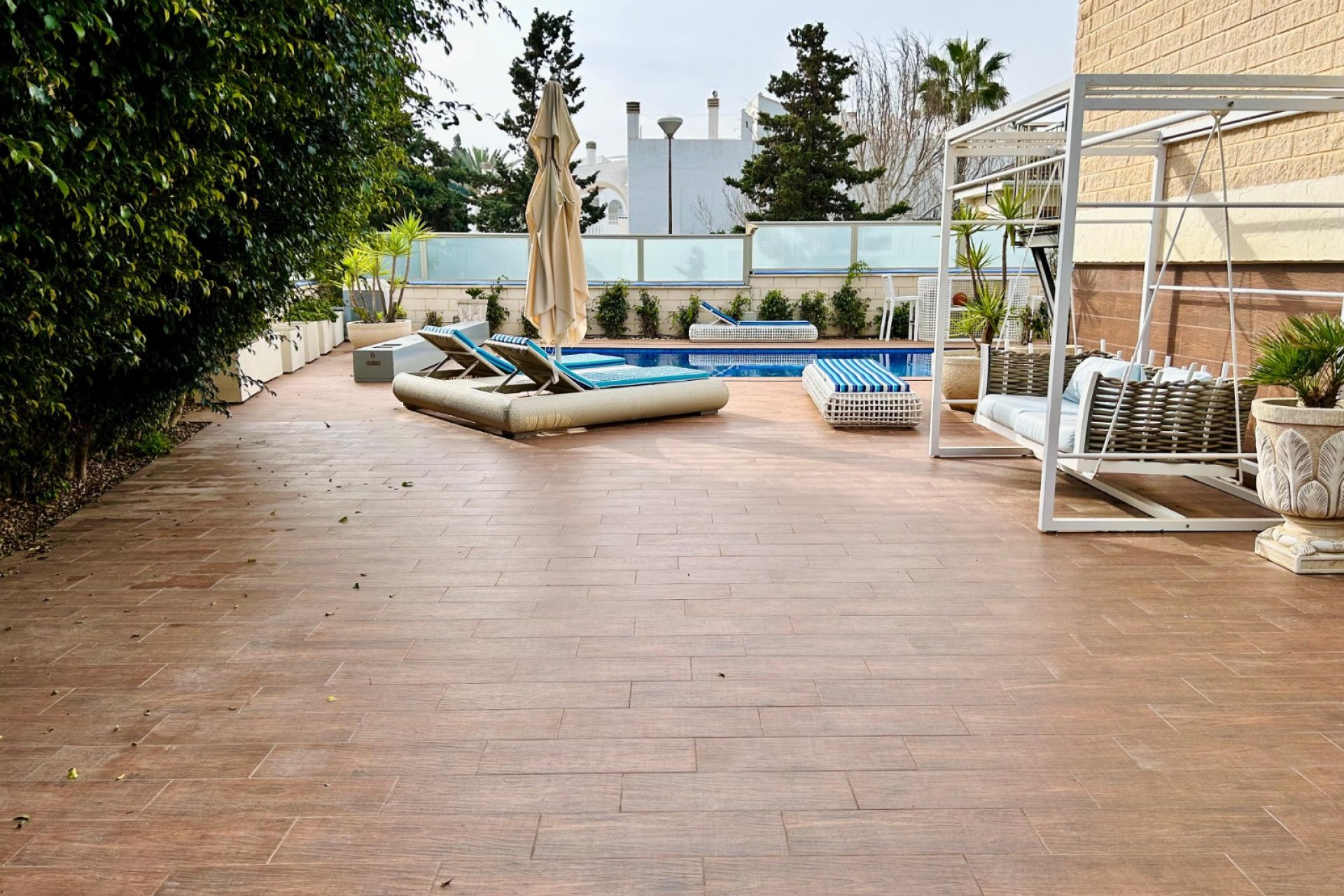 Resale - Villa / House - Torrevieja - La Mata