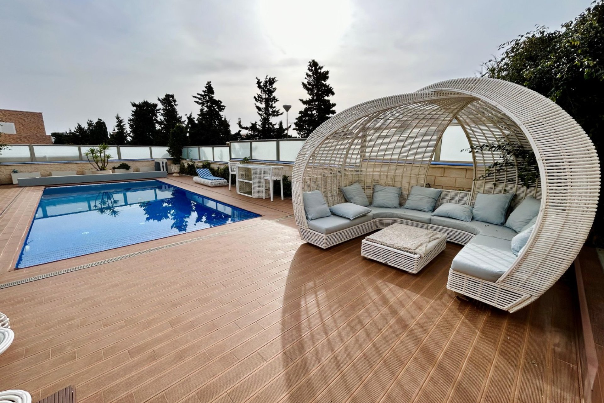 Resale - Villa / House - Torrevieja - La Mata