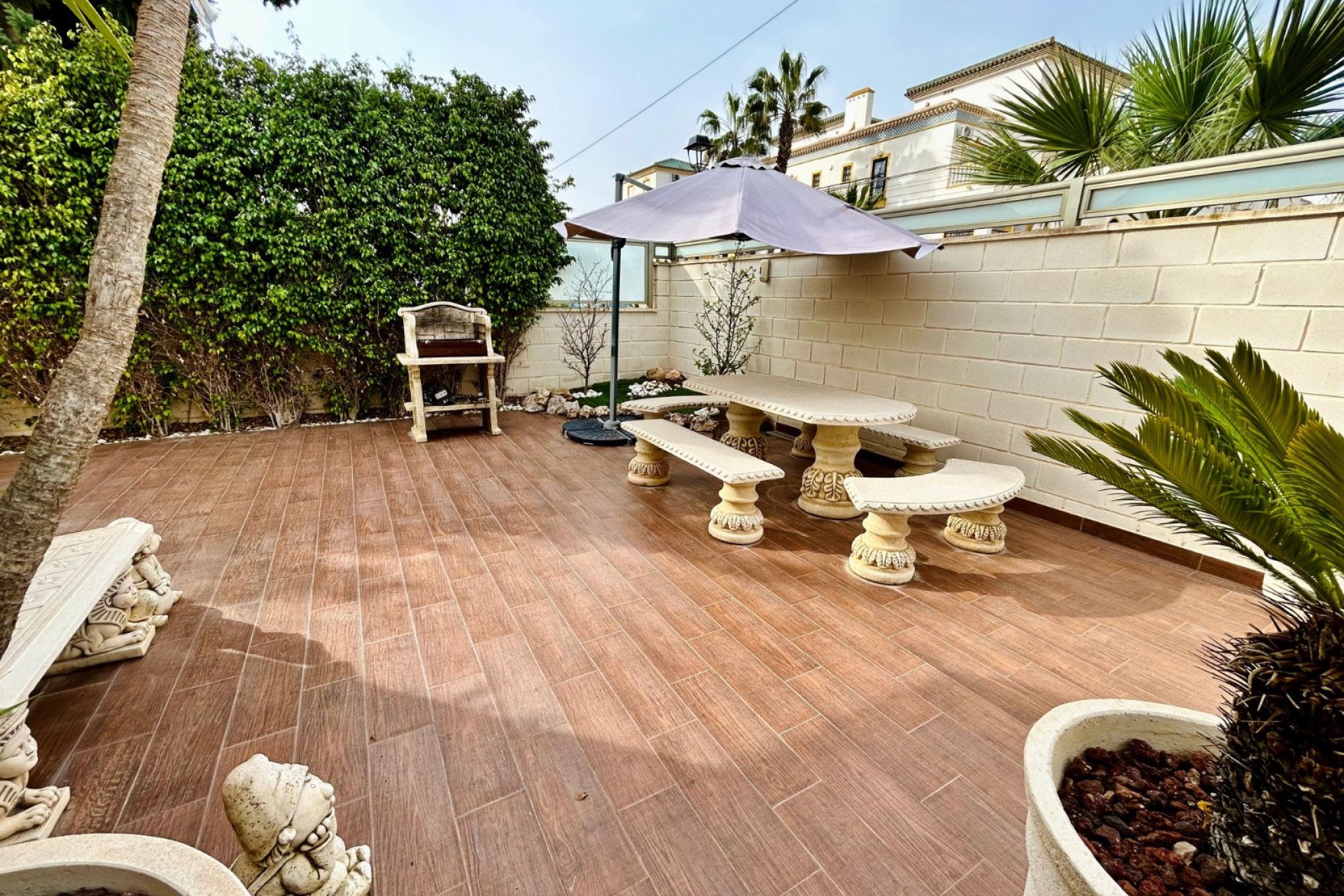 Resale - Villa / House - Torrevieja - La Mata