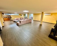 Resale - Villa / House - Torrevieja - La Mata