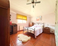 Resale - Villa / House - Torrevieja - La Mata