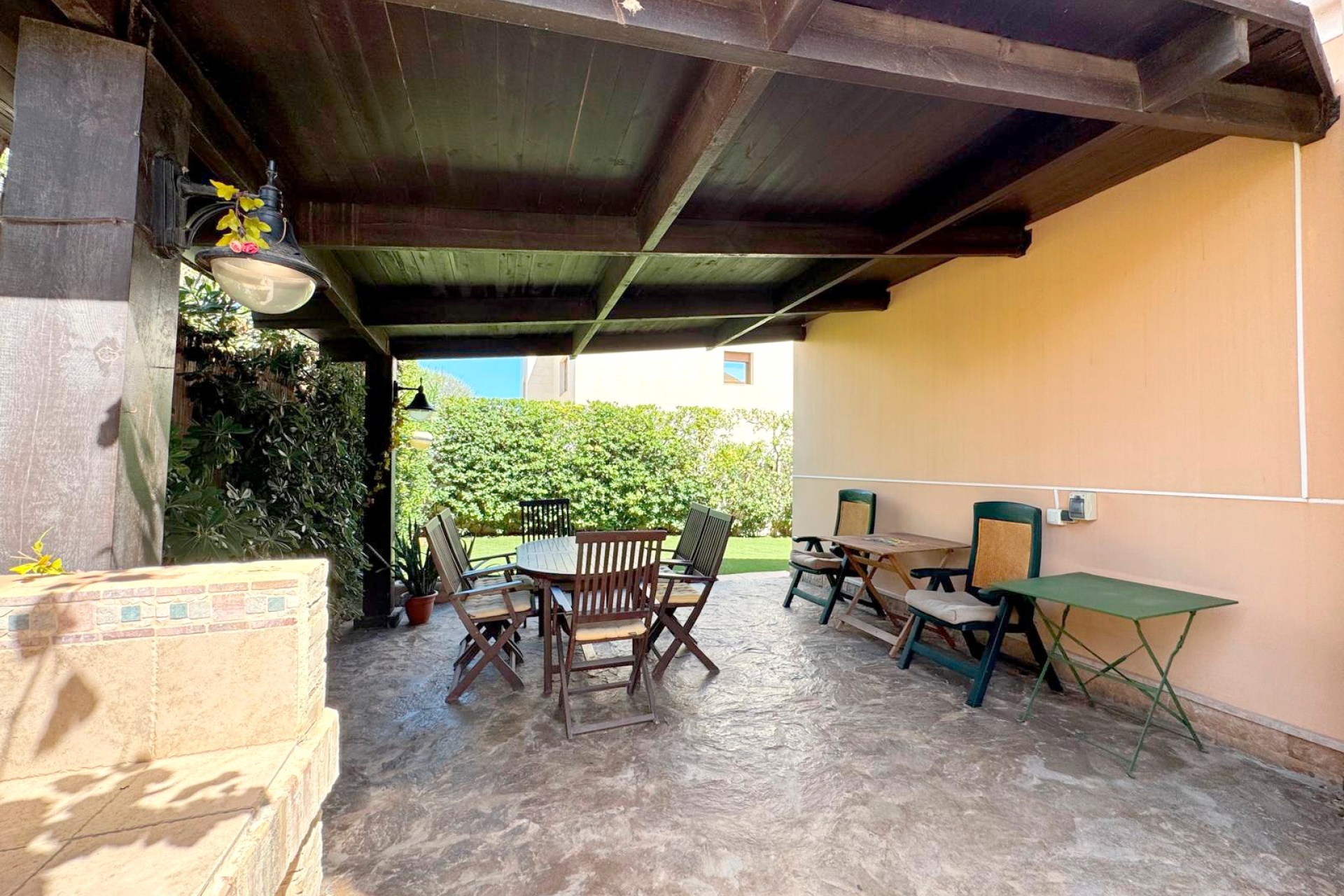 Resale - Villa / House - Torrevieja - La Mata
