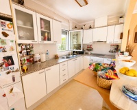 Resale - Villa / House - Torrevieja - La Siesta