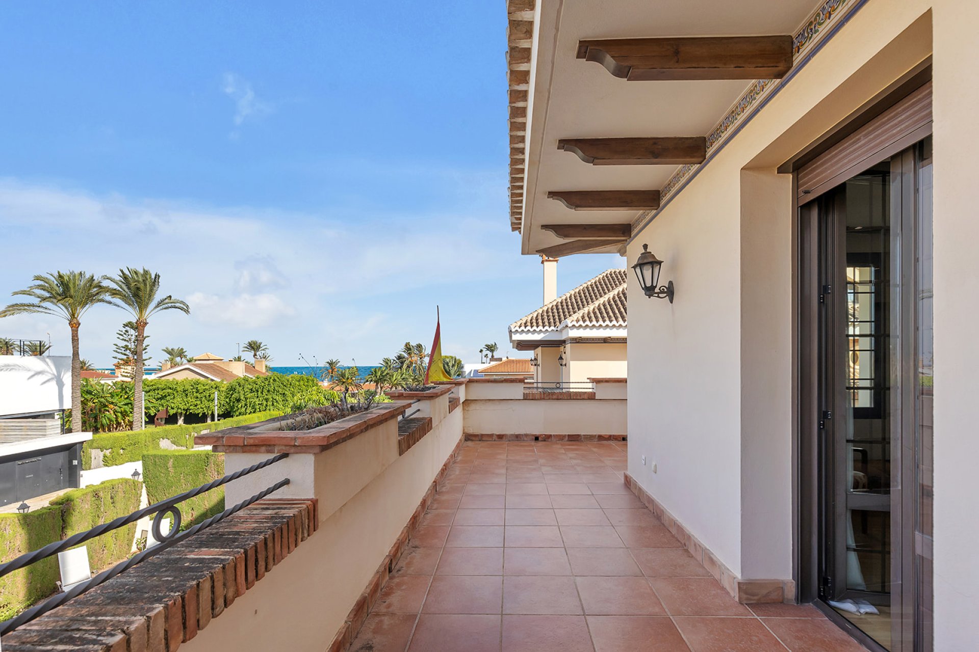 Resale - Villa / House - Torrevieja - La Veleta