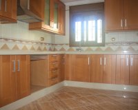 Resale - Villa / House - Torrevieja - Los Altos