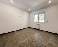 Resale - Villa / House - Torrevieja - Los Balcones