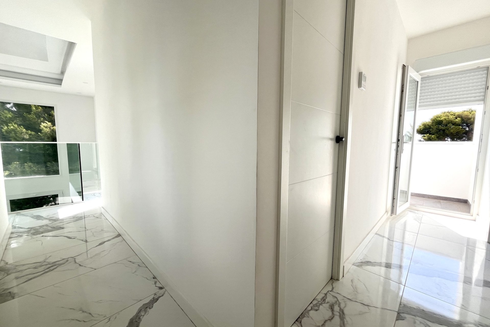 Resale - Villa / House - Torrevieja - Los Balcones