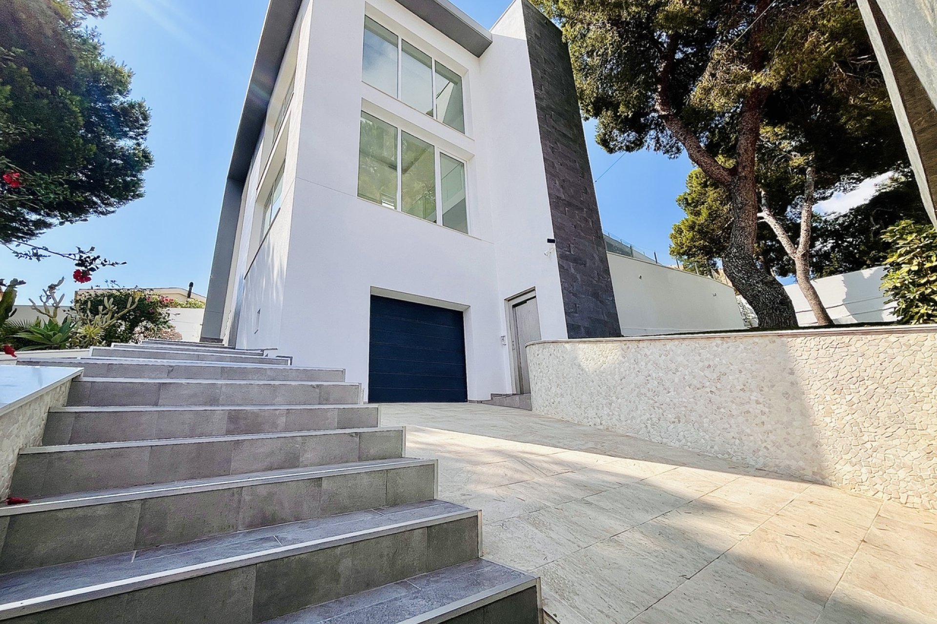 Resale - Villa / House - Torrevieja - Los Balcones