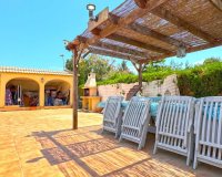 Resale - Villa / House - Torrevieja - Los Balcones