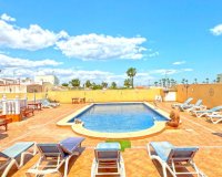 Resale - Villa / House - Torrevieja - Los Balcones