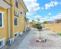 Resale - Villa / House - Torrevieja - Los Balcones