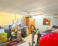 Resale - Villa / House - Torrevieja - Los Balcones