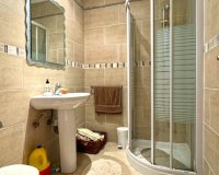Resale - Villa / House - Torrevieja - Los Balcones