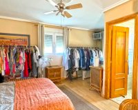 Resale - Villa / House - Torrevieja - Los Balcones