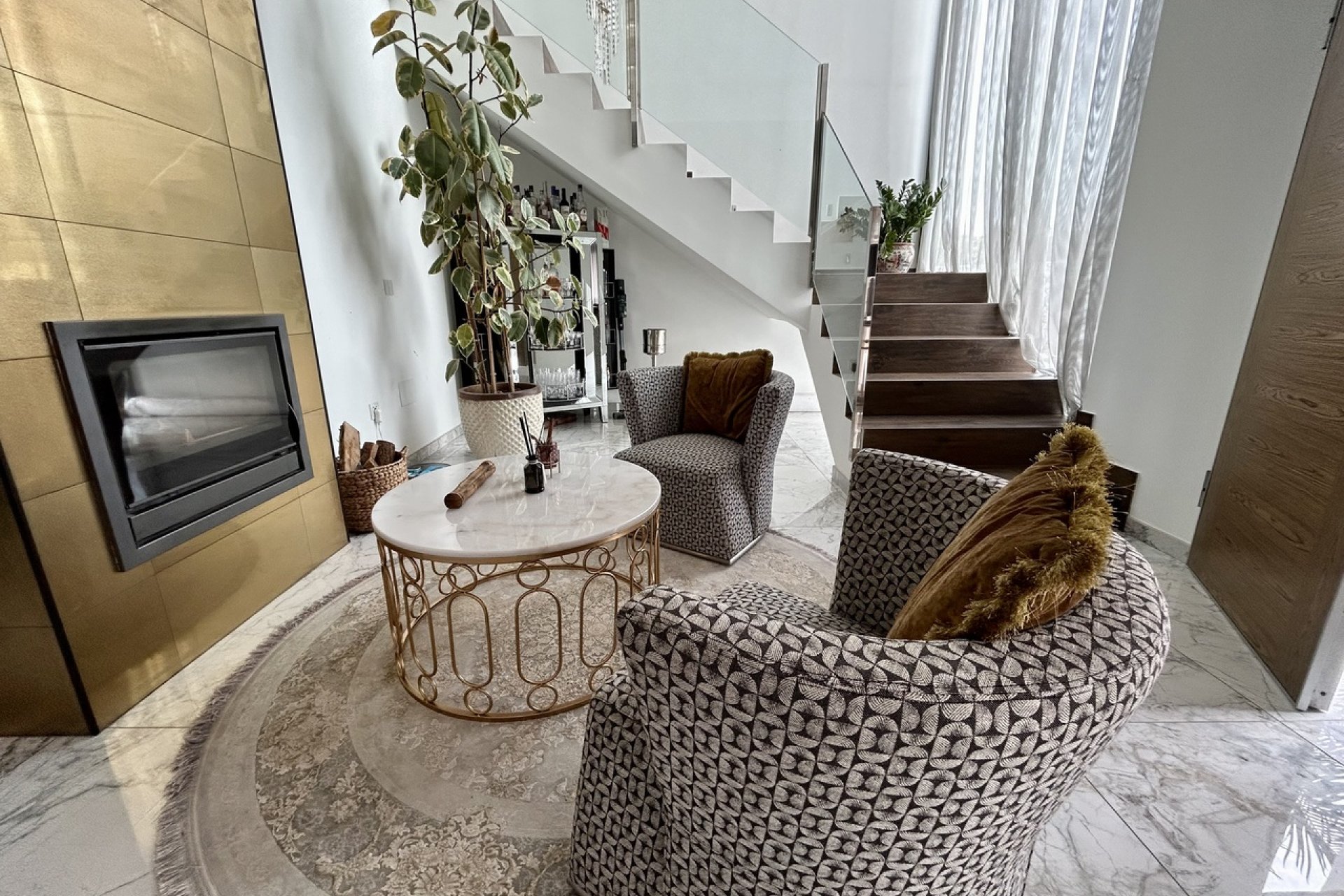 Resale - Villa / House - Torrevieja - Los Balcones