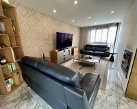 Resale - Villa / House - Torrevieja - Los Balcones