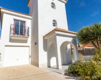 Resale - Villa / House - Torrevieja - Los Balcones
