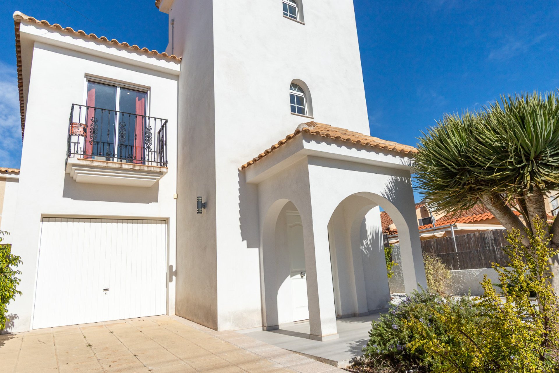 Resale - Villa / House - Torrevieja - Los Balcones