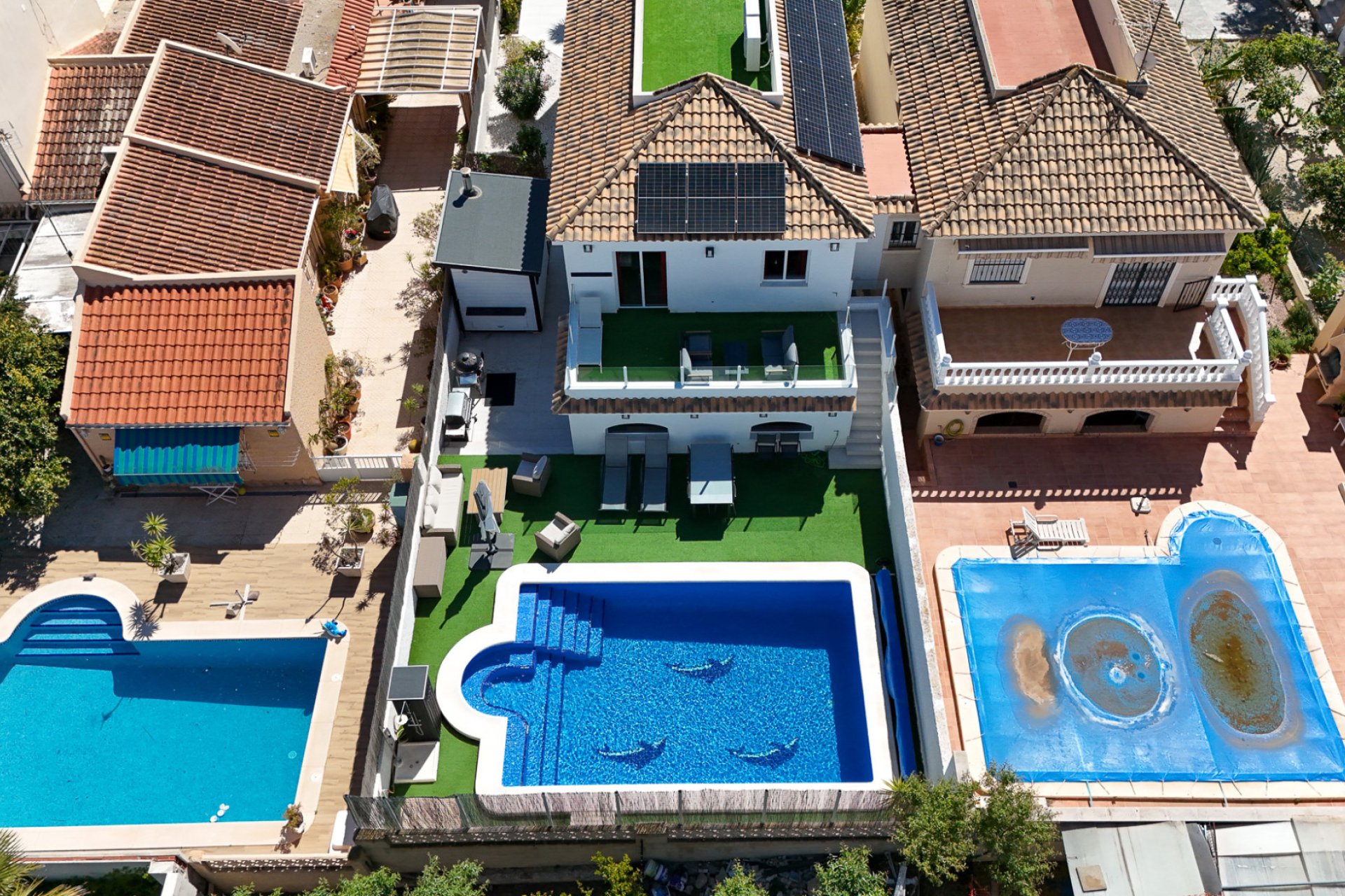 Resale - Villa / House - Torrevieja - Los Balcones