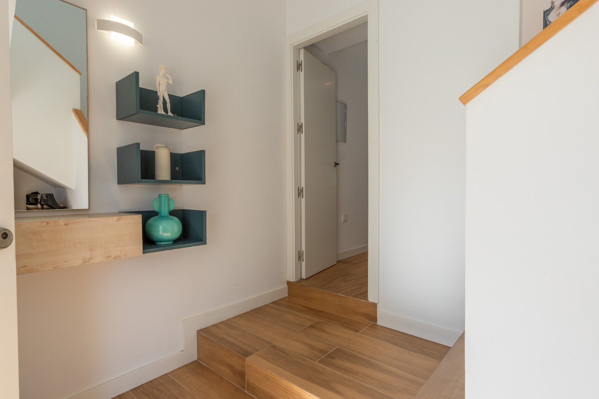 Resale - Villa / House - Torrevieja - Los Balcones
