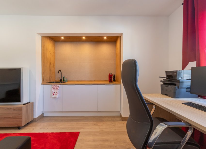 Resale - Villa / House - Torrevieja - Los Balcones