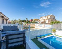 Resale - Villa / House - Torrevieja - Los Balcones