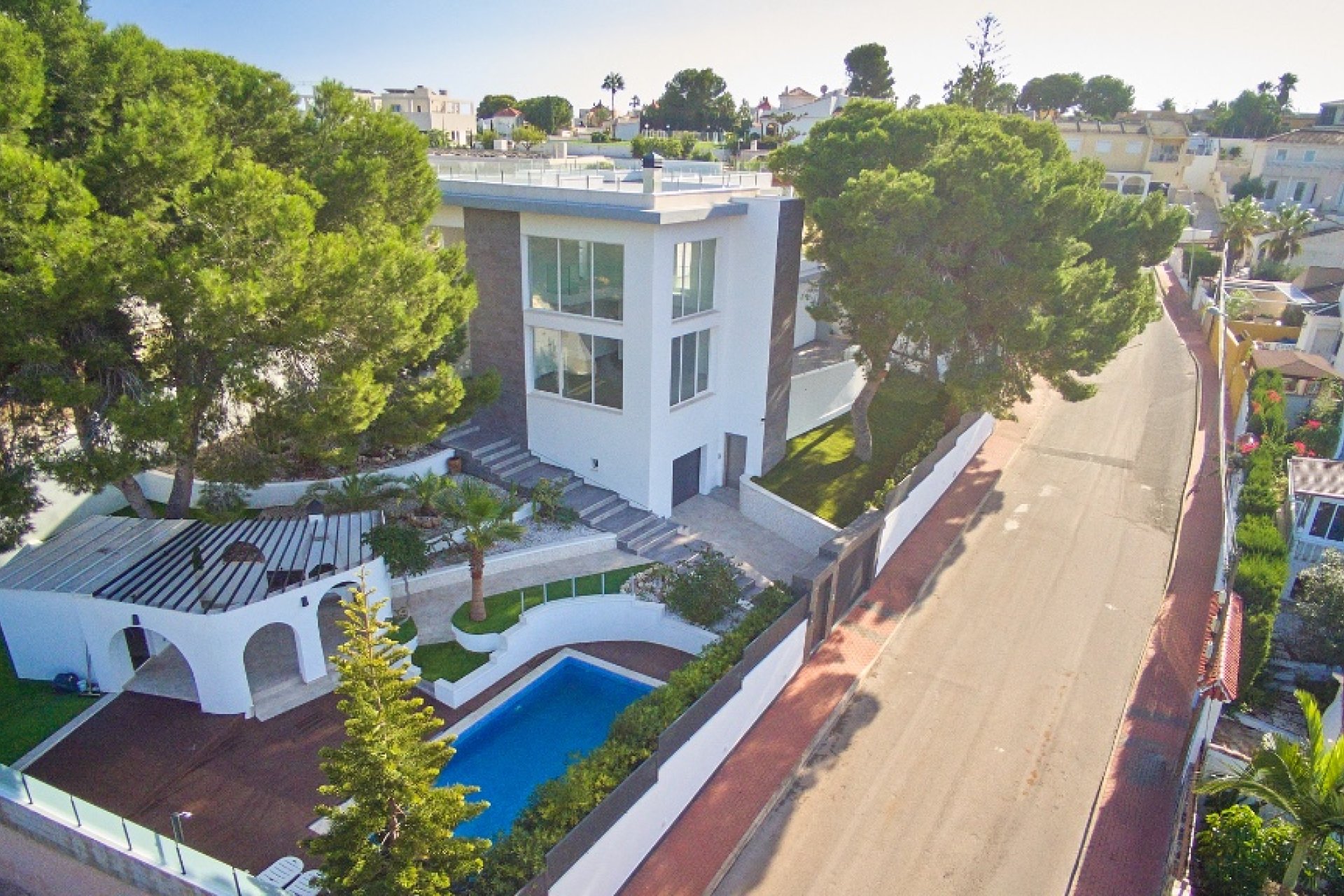 Resale - Villa / House - Torrevieja - Los Balcones