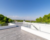 Resale - Villa / House - Torrevieja - Los Balcones