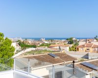 Resale - Villa / House - Torrevieja - Los Balcones