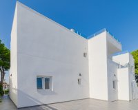 Resale - Villa / House - Torrevieja - Los Balcones