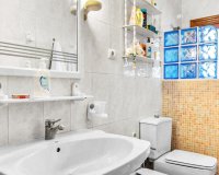 Resale - Villa / House - Torrevieja - Los Balcones